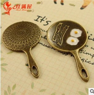 

A3416 free shipping 20pcs/bag size 41*24mm pan Antique silver&bronze diy pendant Jewelry finding for chain accessories