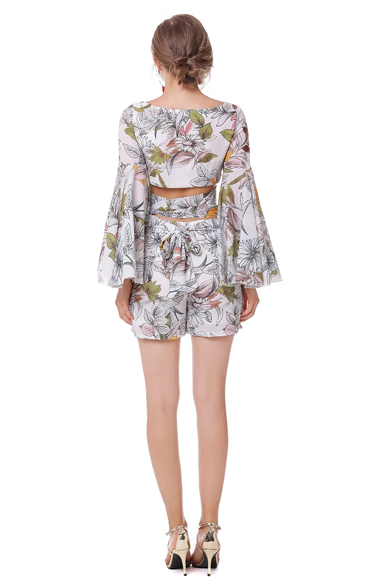 Fashionable dress 2018 summer v-neck printed lotus leaf sleeve shorts suit beach vacation wto piece set 0244(pearl diary) |