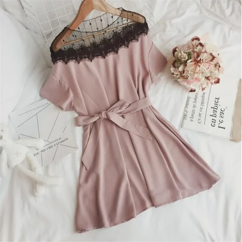 Женское весеннее летнее милое кружевное платье контрастного цвета с вышивкой