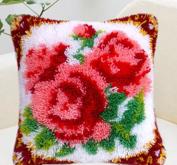 Сделай Сам рукоделие поделки красная роза наволочка вышивка крестиком мелкая