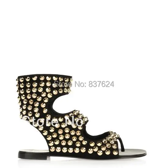 Горячая распродажа черные заклепки вырежьте ботильоны девушку шипованных