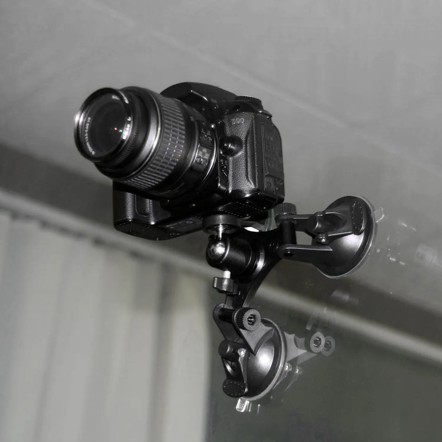 Треугольный держатель Gosear на присоске для автомобильного стекла GoPro Go Pro Hero 5 4 3 SJCAM