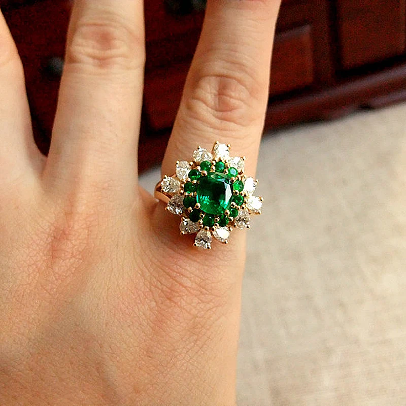 1.5ct AAA лабораторное созданное колумбийский изумруд овальное кольцо с гравировкой Настоящее Твердое 18 к желтое золото боковая груша Муассанит кольцо для женщин