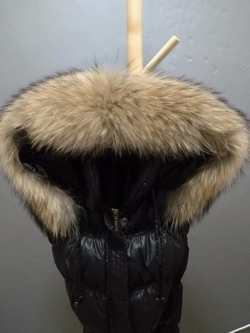 Шапка из меха енота пуховое пальто шарф глушитель ширина 18 см|raccoon fur|collar of furfur raccoon |