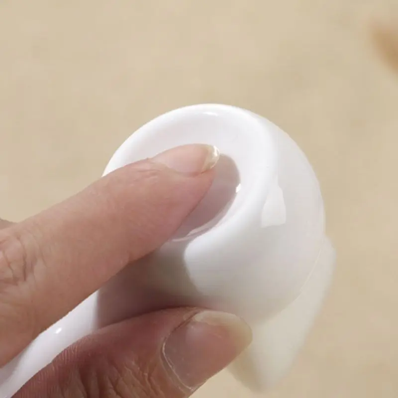3D мягкая щетина высокой плотности треугольная Очищающая щетка для лица