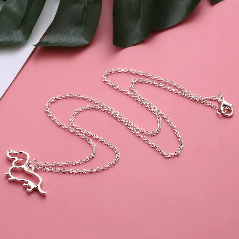 Fashion Cute Puppy Dog Pendant Necklace Metal Dachshund Necklaces For Women |