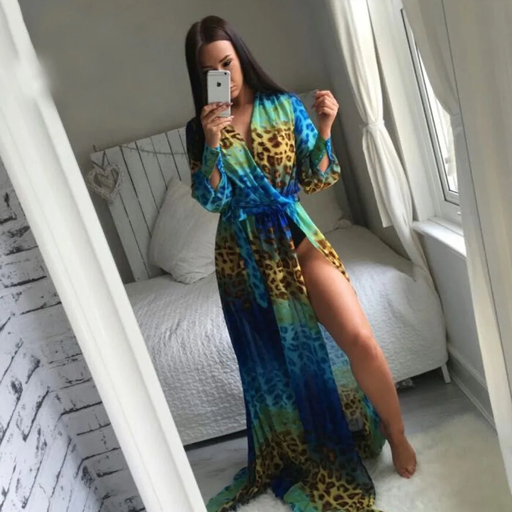 Женское леопардовое платье с v-образным вырезом и разрезом пляжное свободного