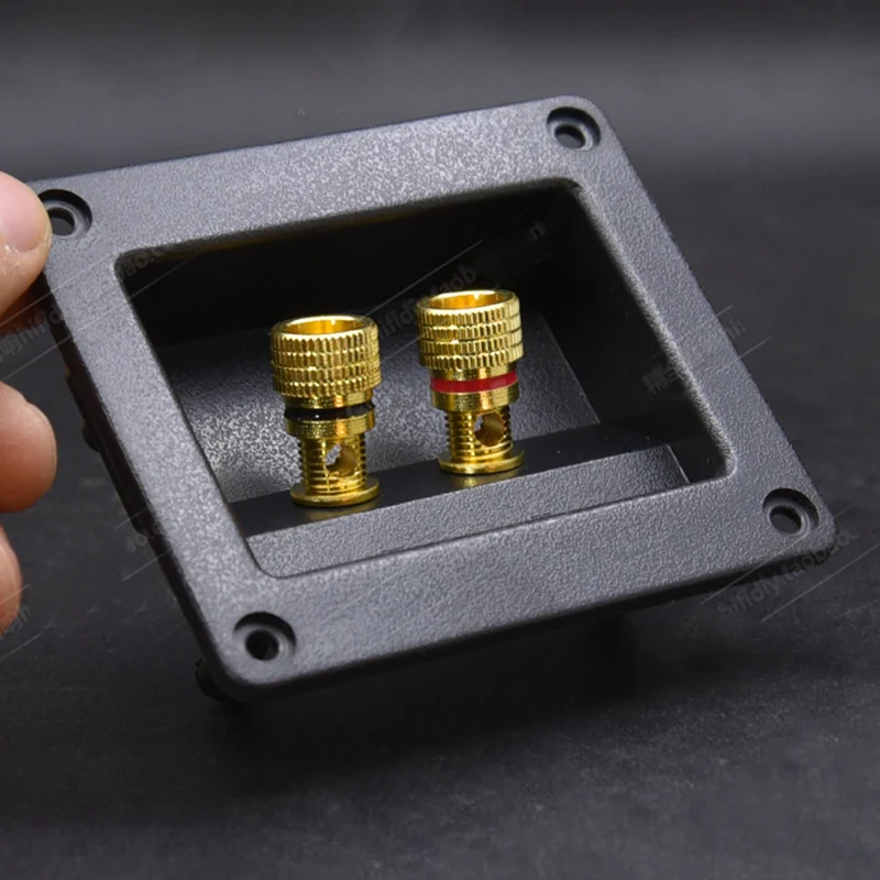 

2pcs/lot 2-position speaker terminal block connector Mounting dimensions Length 75mm Width 55mm Copper terminals