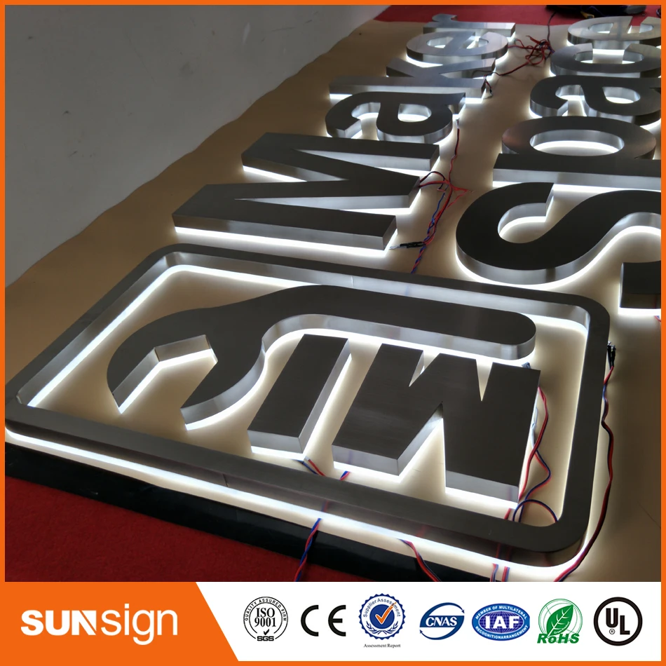 Выход фабрики наружной рекламы с подсветкой из нержавеющей стали светодиодные