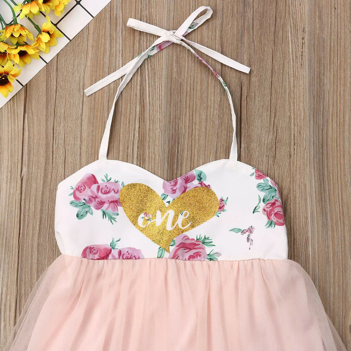 Детское платье на 1 й день рождения юбка пачка в виде сердца для девочек кружевное