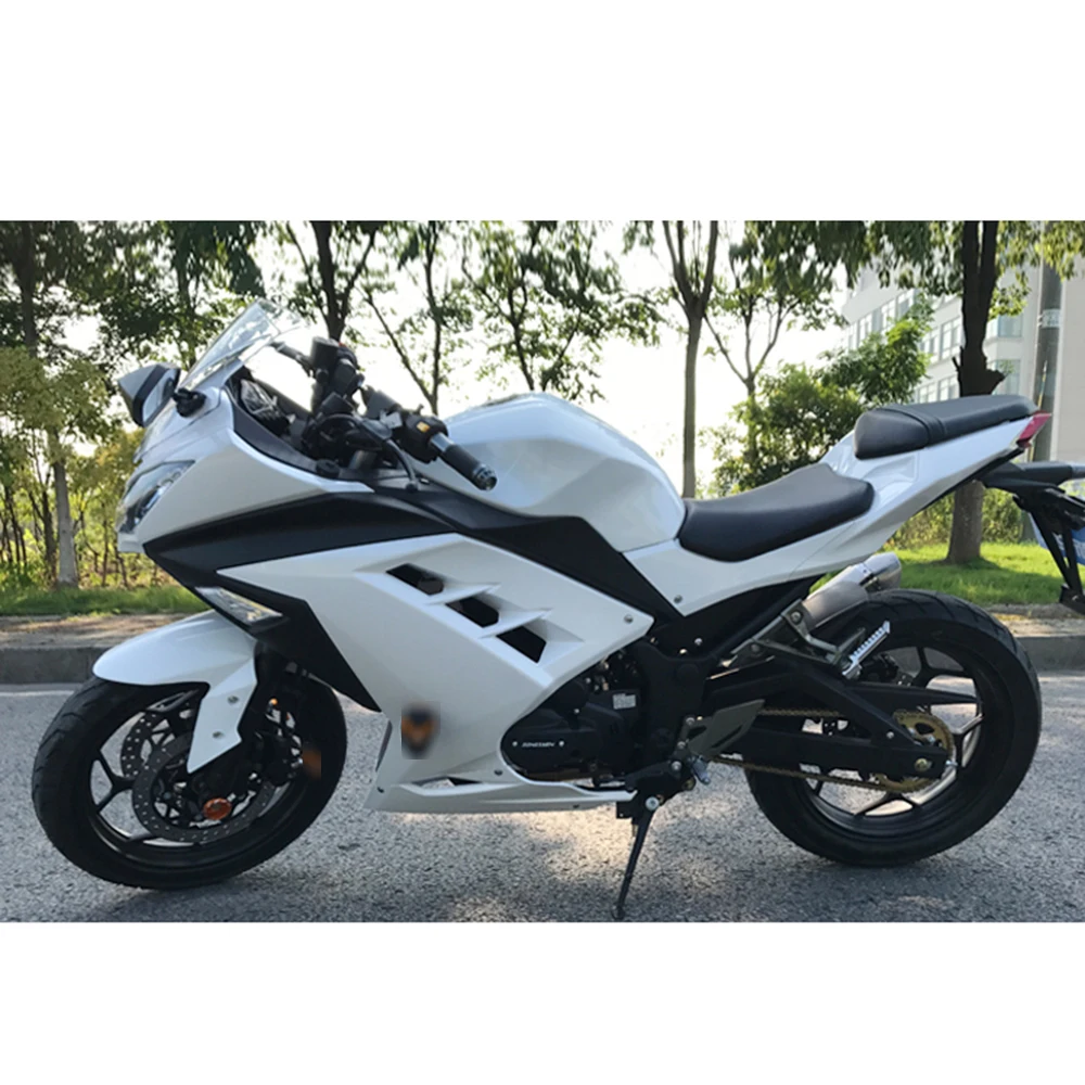 152*30cm Stretchable Glossy Vinyl Film Protective Car Wrap Stickers with Air Release Motorcycle Styling Accessories |