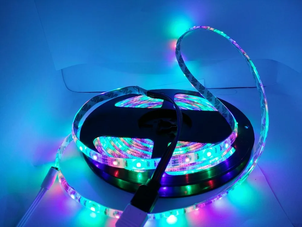 

DC5V 8mm 3528 RGB LED Strip 60 led/m Waterproof IP65 LED Tape Flexible Lights 5m/roll outdoor indoor used