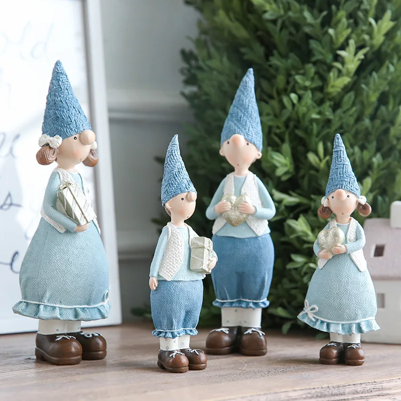 2Pcs/set Cute doll Resin handicraft miniatures image Crafts miniature figurines Birthday gifts Home Christmas Decorations