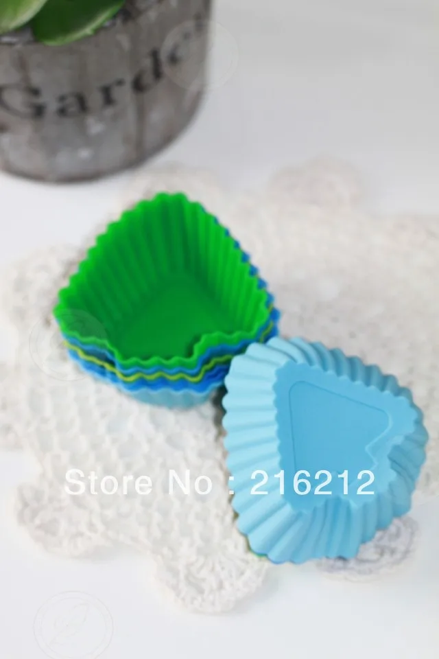 

3.6cm MINI pine tree-shaped Silicone Muffin Cake Cupcake Cup Cake Mould Case Bakeware Maker Mold Tray Baking Jumbo