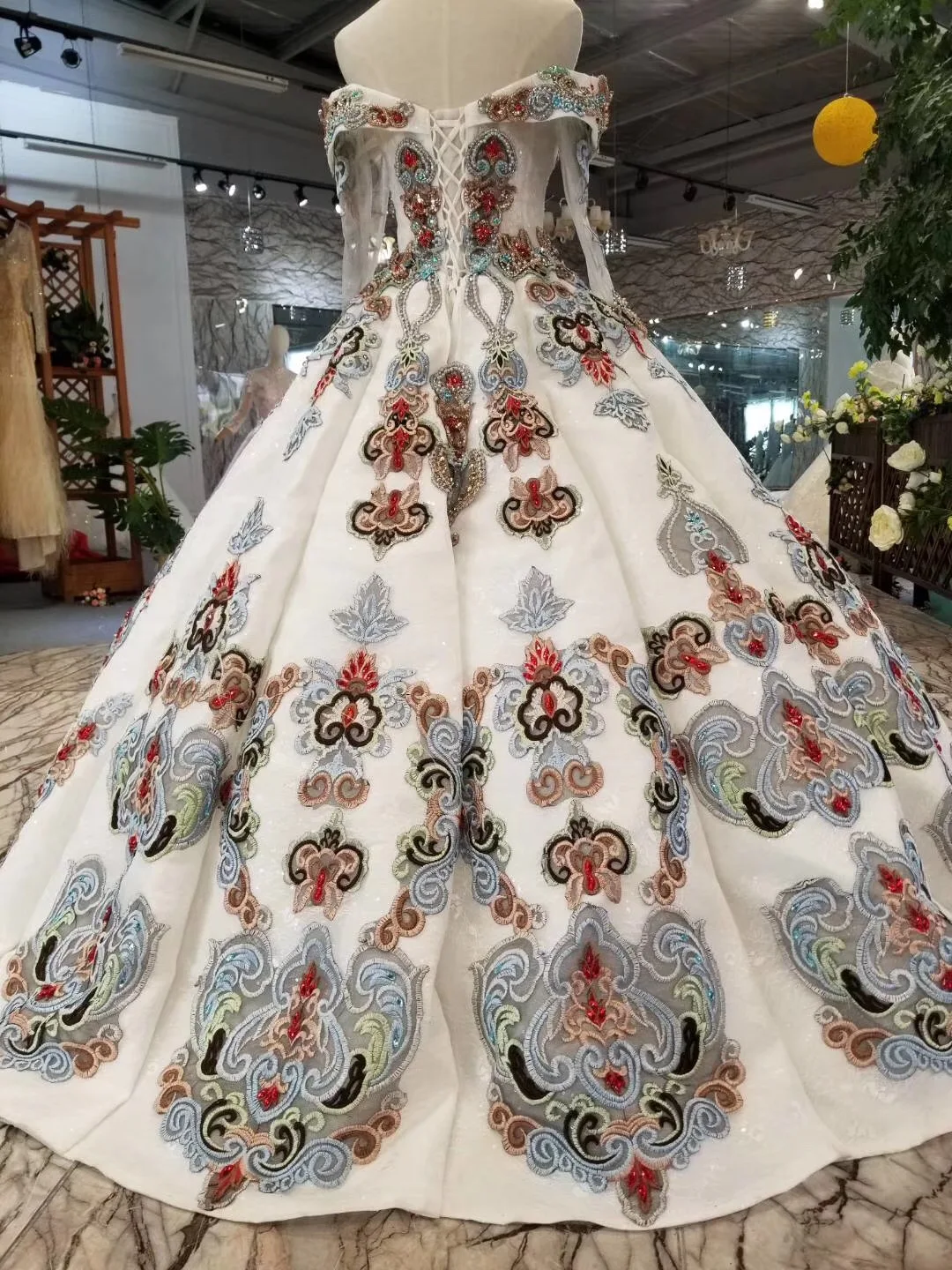 Винтажное шелковое бальное платье с вышивкой свадебные платья 2019 длинное