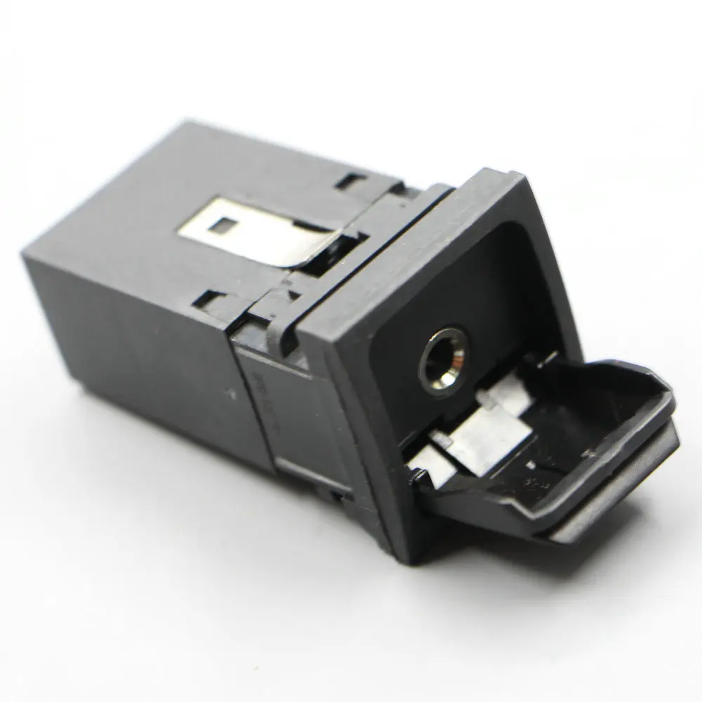 Подходит для Golf MK6 Jette MK5 Scirocco OEM AUX выключатели 5KD 035 724 оригинального RCD510 RCD310 RCD300