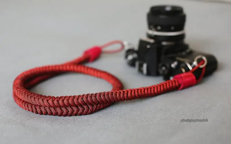 Red and black 12mm Camera neck shoulder strap Hand knit Chinese knot handmade &amp Windmup | Электроника