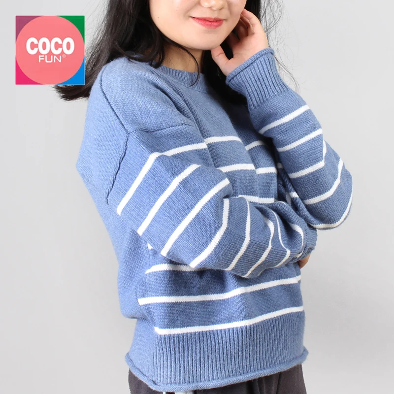 Женский трикотажный пуловер COCOFUN вязаный в полоску с длинным рукавом и круглым