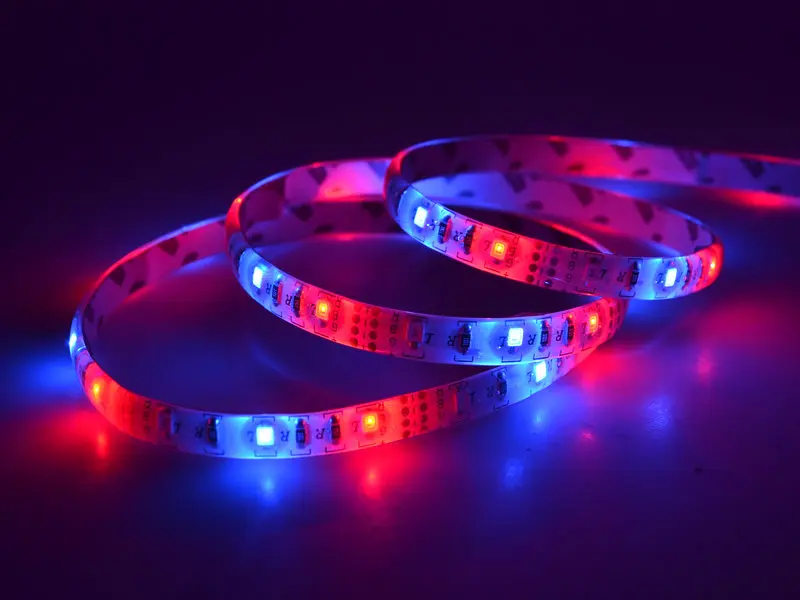 Светодиодная лента DC5V USB 2835 с батарейным отсеком RGB/теплый белый/белый цвет | Лампы