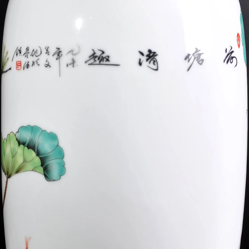 

Jingdezhen Ceramics Chinese simple lotus decoration crafts living room decorative flower vase table decorations