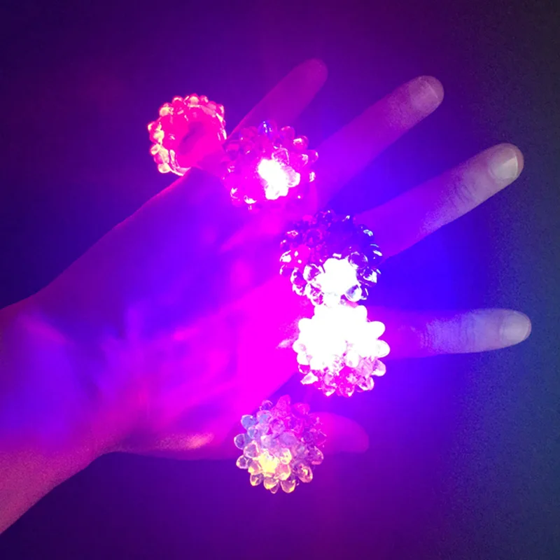 2018 новый костюм светодиоды Led Свет Клубника мигающий перстень эластичная резина