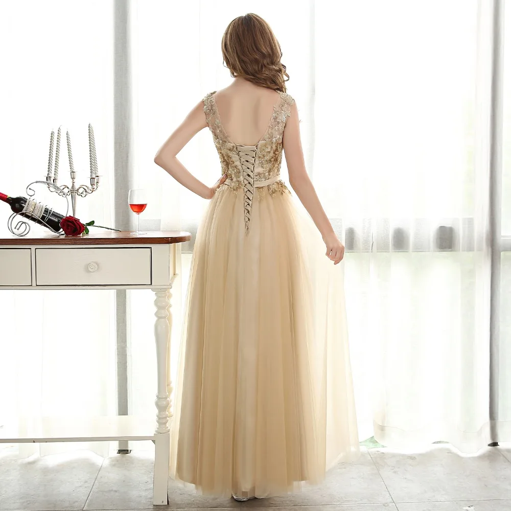Вечернее платье длинное женское потрясающее золотистое с пайетками для особых