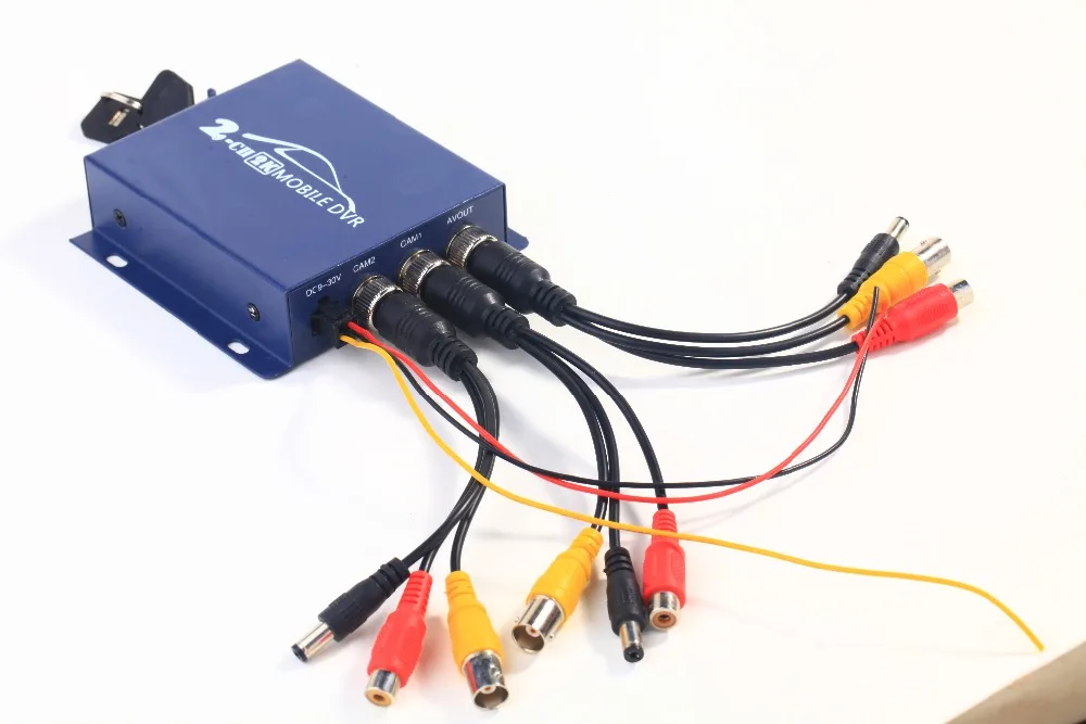 Новейший 2 канальный мини видеорегистратор с дистанционным управлением