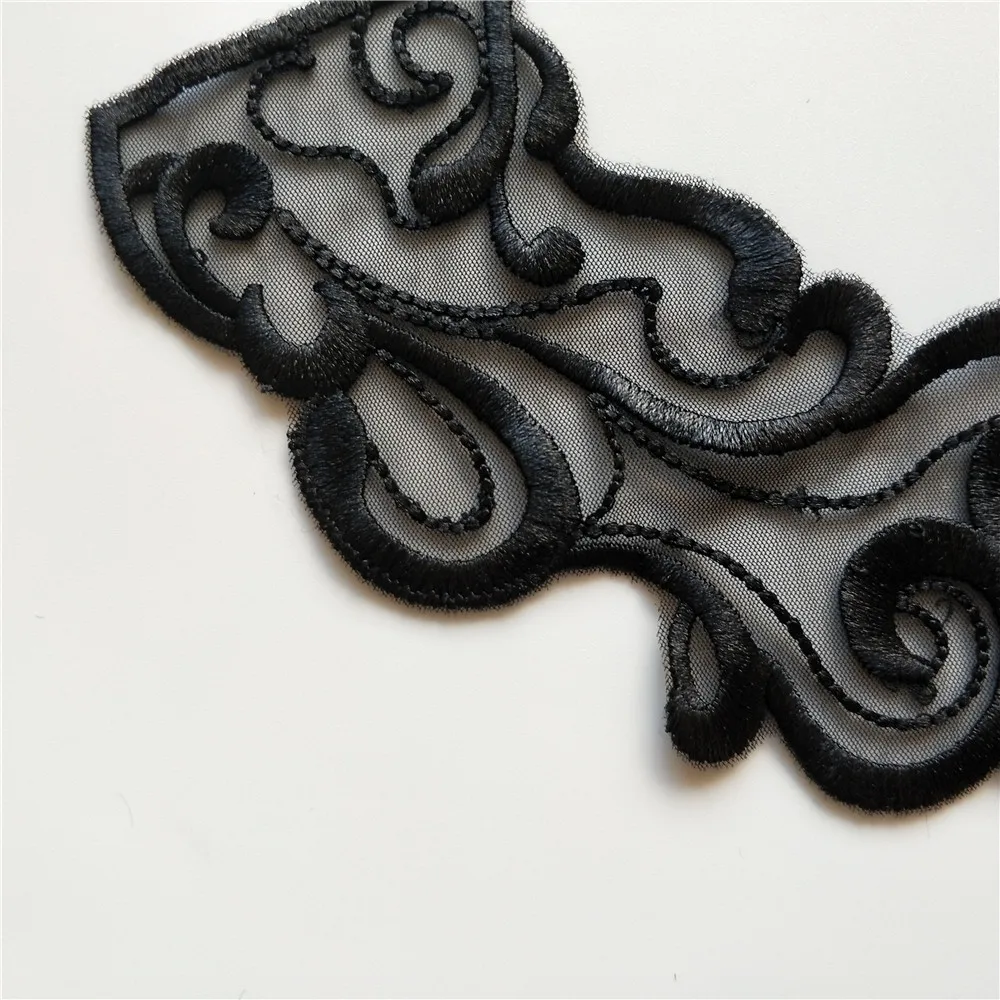 New White/Black Embroidery Venise Neckline Lace Collar Costume Dress Fine Applique Motif Dress Fabric DIY Sewing Accessories