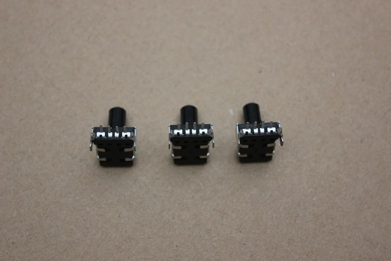 1 шт. подвижный потенциометр для Yamaha PSR 530 540 550 640 740 S550 S650|Дисководы гибких дисков| |