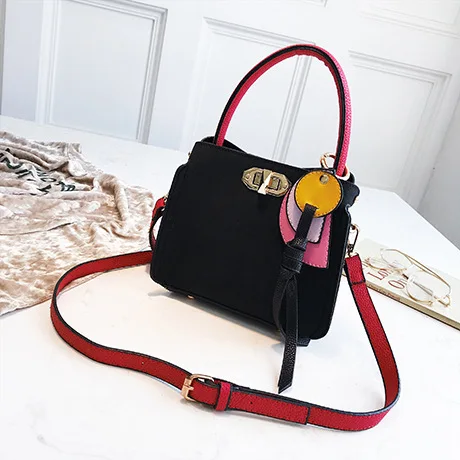 Скраб женский 2018 осень новая сумка через плечо порт ветряная дикая мессенджер замок маленькая квадратная