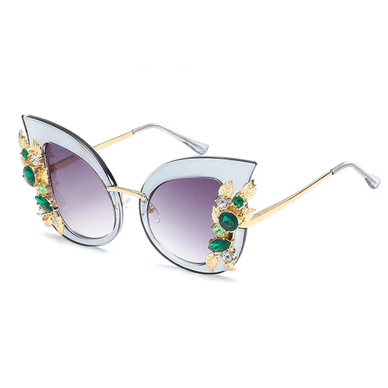 

Laura Fairy Oversize Cateye Sunglasses Women Transparent Frame Gradient Lens Rhinestone Floral Decoration Sun Glasses for Woman
