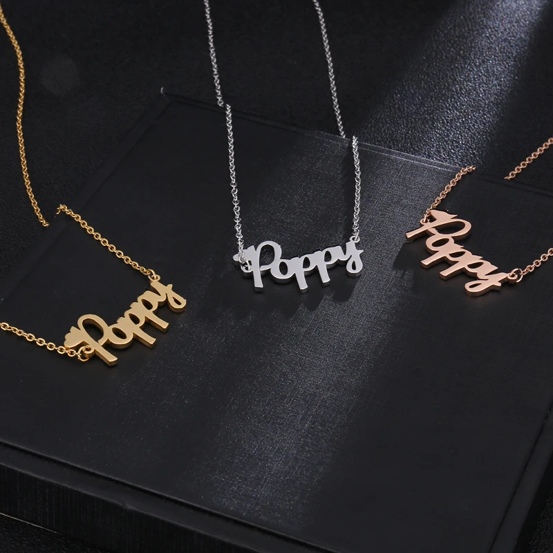 Женское колье из нержавеющей стали с персональным именем белое золото розовое