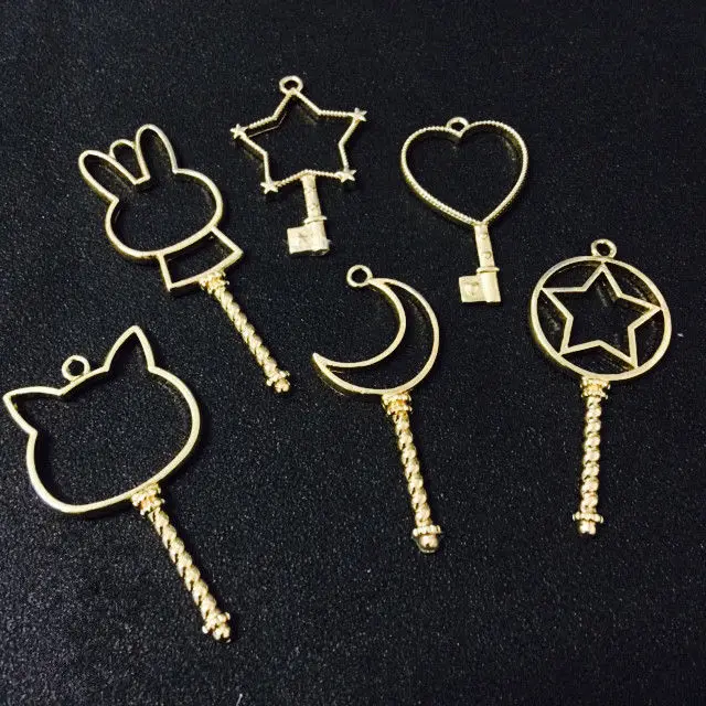 

30 pcs mix Key Open Bezel Pendant | Magic Wand Open Bezel Charm | Blank Charms for Kawaii UV Resin Crafts | Magical Girl Jewelry