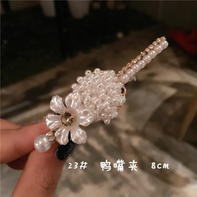

Korea Hair Accessories Flower Pearl Diamond Hair Clips For Girls Crystal Hair Accessoires Hair Bows Hairpins Barrette 4