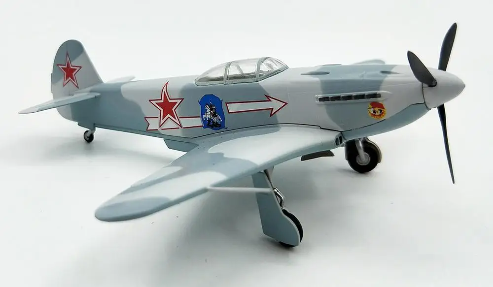 Второй мировой войны Як-3 303 истребитель авиации дивизион 1945 1/72 самолет легкая