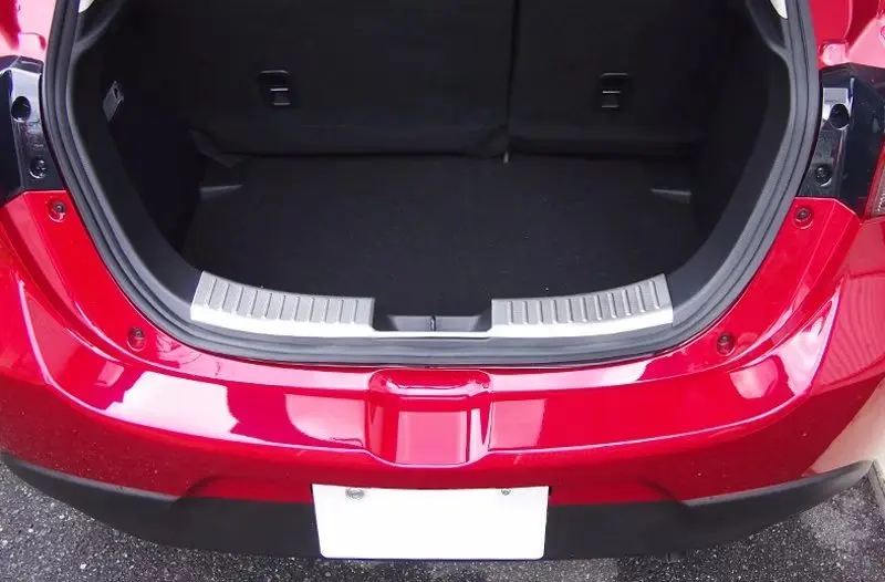Монтфорд подходит для Mazda 2 Demio 2015 2016 только хэтчбека автомобиля внутренняя +