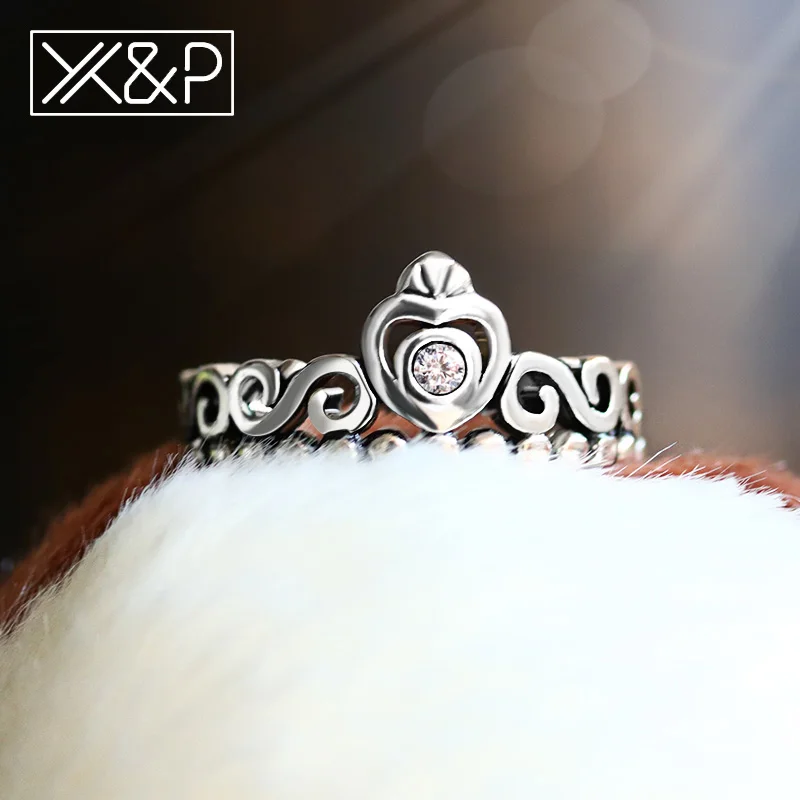 Женское Винтажное кольцо с кристаллами X & P серебряное короной и фианитом для