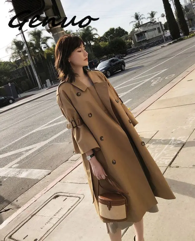 Женская ветровка Genuo длинная двубортная с рукавом три четверти и отложным