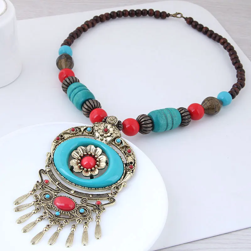 

Promotion Of Long Necklace, Jewel Bell, Jingling Sweater Chain Accessories At A Loss