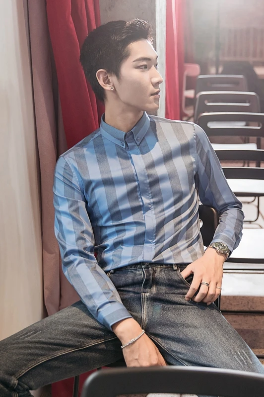 

Menswear slimming men's shirts chic shirts Korean version of the new autumn is very nice of the stripes