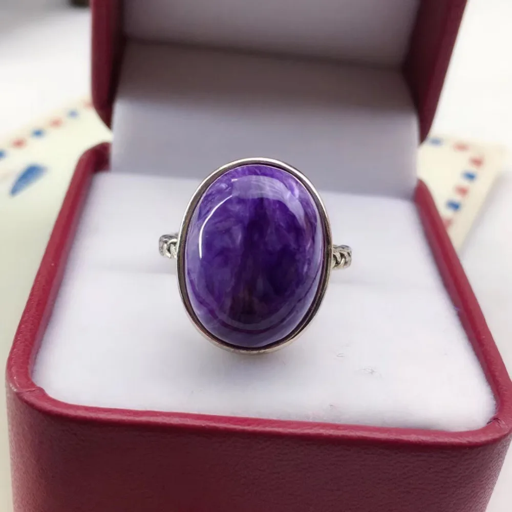 Женское и мужское кольцо с фиолетовым Charoite регулируемое овальное из серебра 925