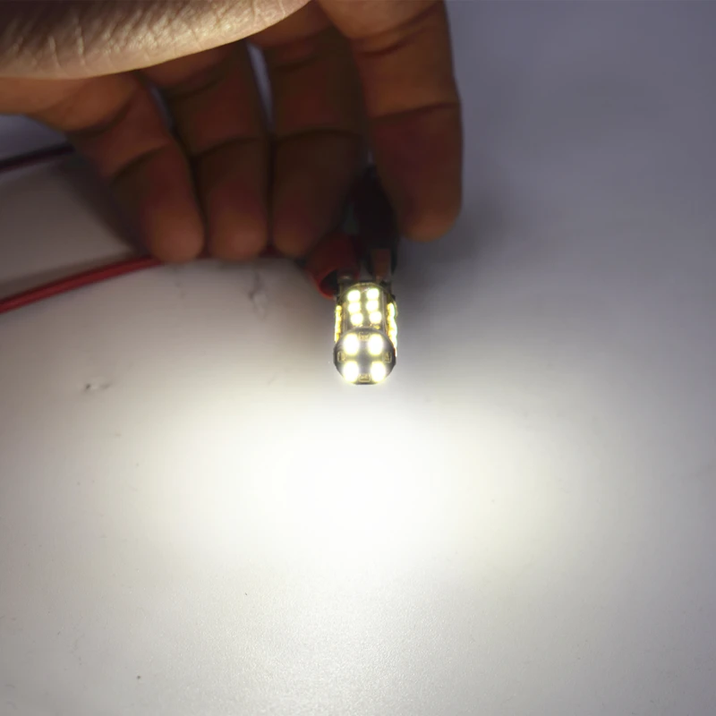 

Car Stylig 2Pcs T10 3014 28SMD CANBUS Width Light Car Interior Led Reading Light 12V Crystal Light Highlight License Plate Light