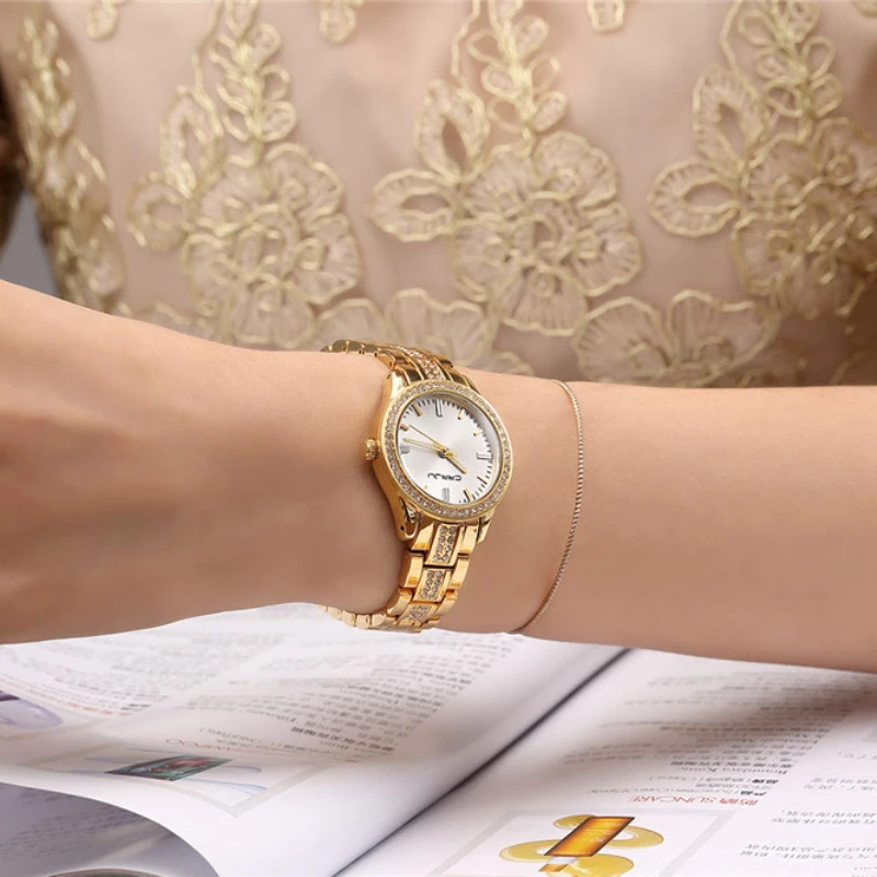Часы Женщины Luxury Brand CRRJU Кристалл Золото Дамы Кварцевые Наручные Стальной Браслет
