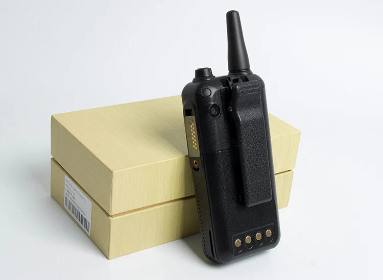F22 IP68 Водонепроницаемый android 4,4 мобильный телефон 3g рация с GPS две SIM 5MP Zello Talk ram 512MB rom 4GB прочный смартфон