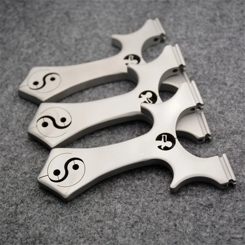 

Slingshot hunting catapult 440Stainless steel slingshot Tai Chi outdoor shooting sports sling shot with flat rubber band new