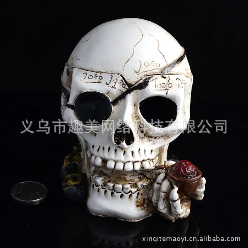 Декоративная пепельница из смолы персонализированная с черепом и табачной