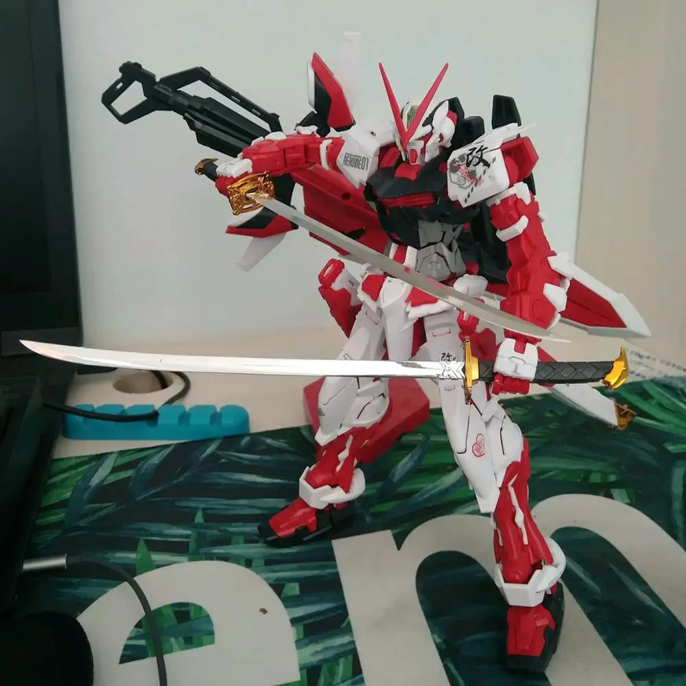 Модель Jijiaxianqu 1:100 мг с красной рамой дистанционным управлением Gundam DJ030|Игровые