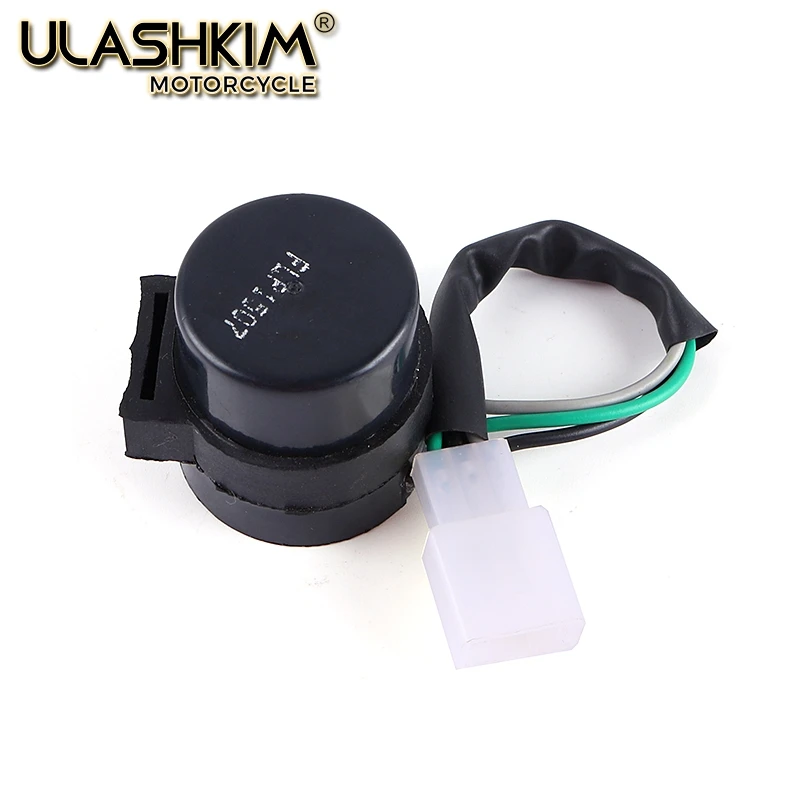 

High Quality 3-wire Turn Signal Flasher for Scooter GY6 50 80 125 150 139QMB 152QMI 157QMJ 1P52QMi 1p57QMJ