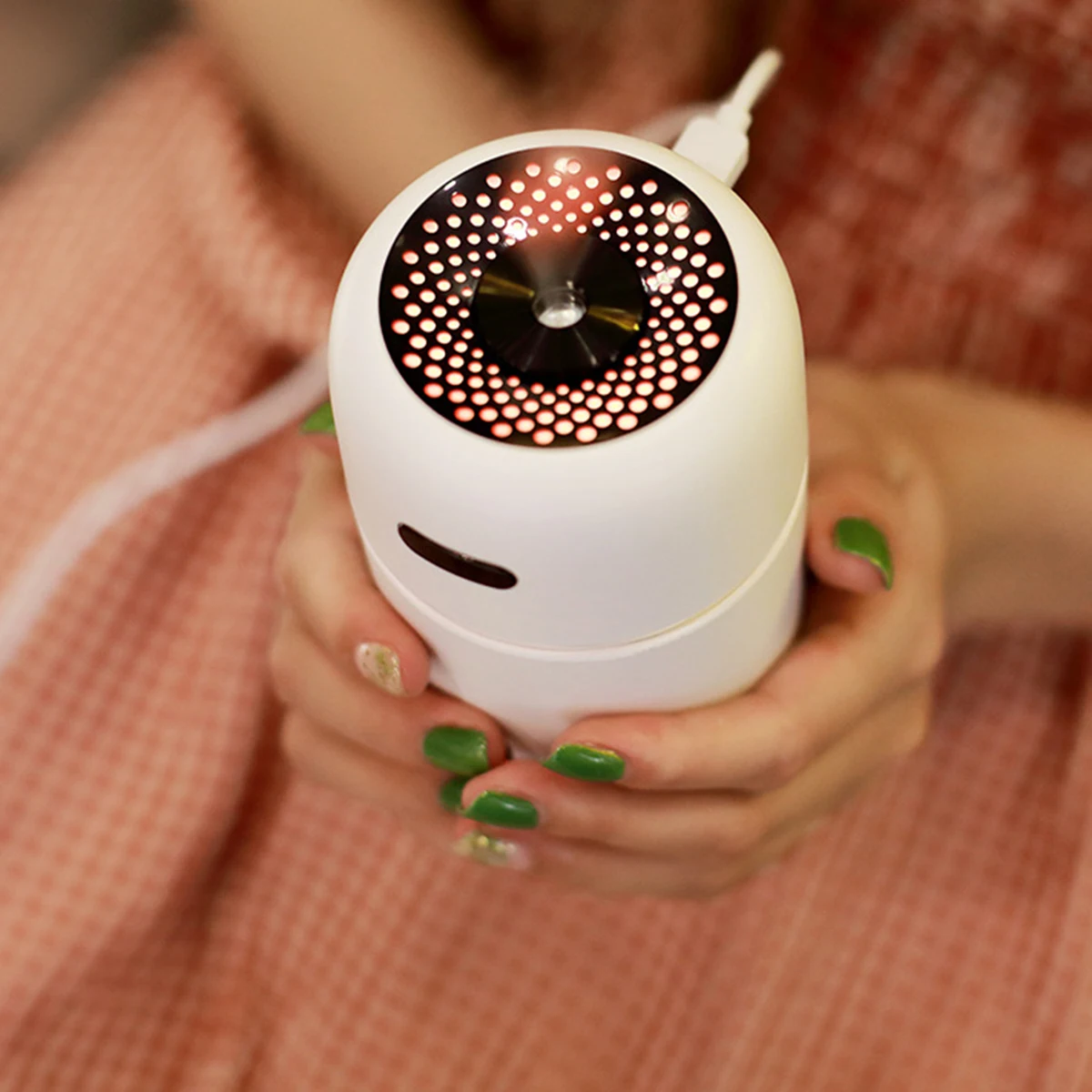 

200ml USB Electric Air Diffuser With LED Night Light Portable Air Purifier Humidifier Cool Mist Maker for Home Office Car