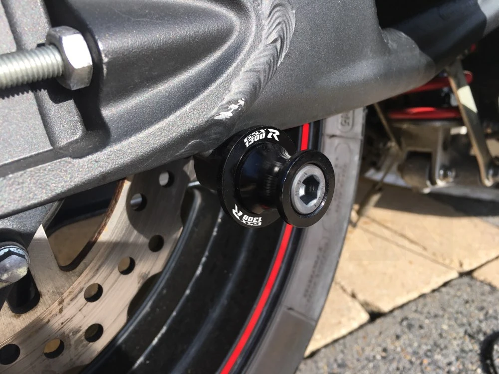 

8MM Motorcycle Accessories Swingarm Sliders Spools Slider Rear Swingarm Stand For SUZUKI GSX 1300R GSX1300R With GSX1300R LOGO